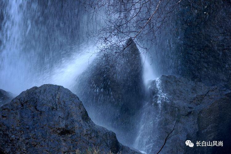 凶猛的洪水