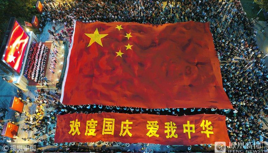 新晋黑马!江淮瑞风RF8对比传祺E9谁更胜一筹?
